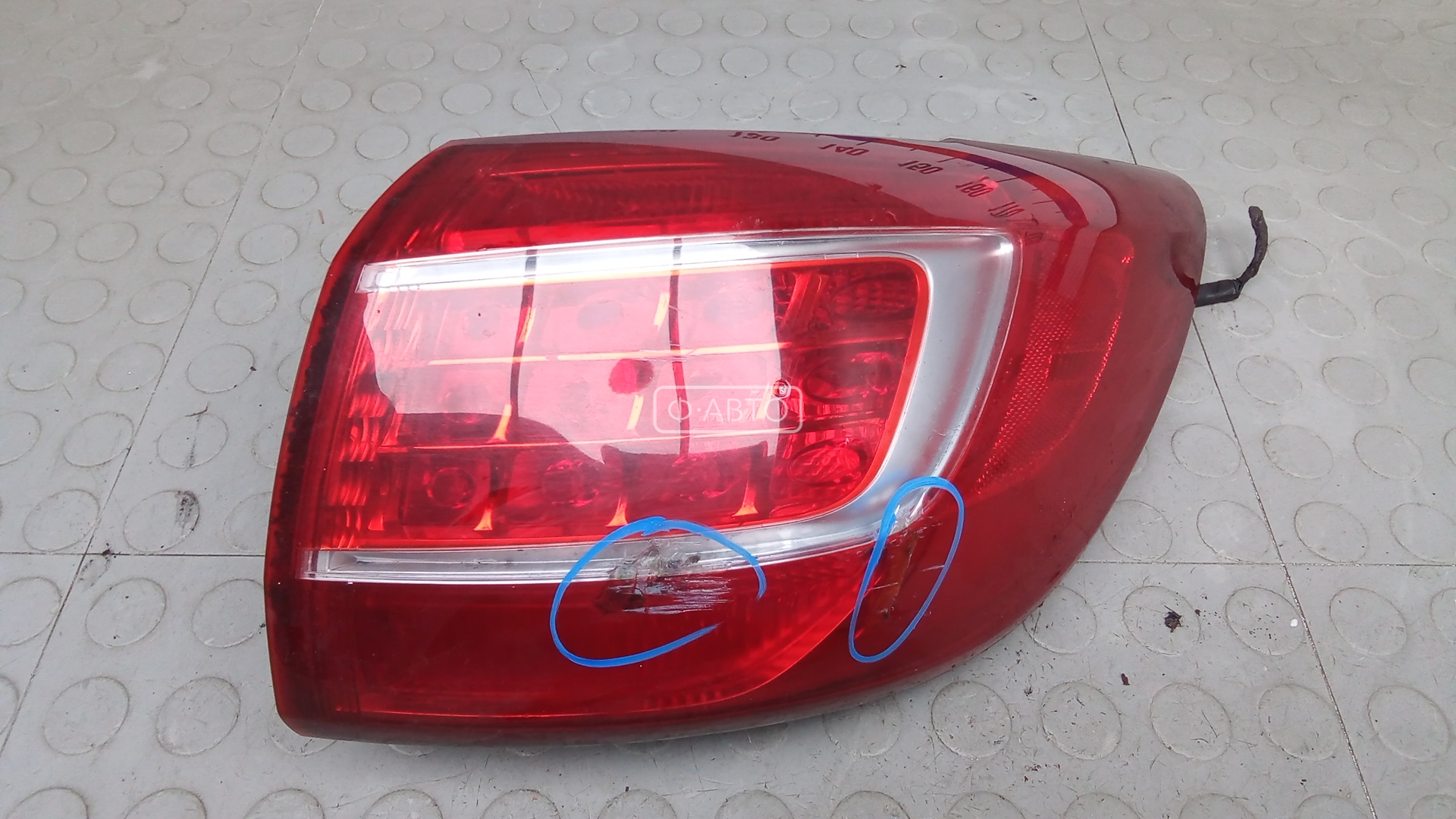 Фонарь задний правый KIA SPORTAGE 3