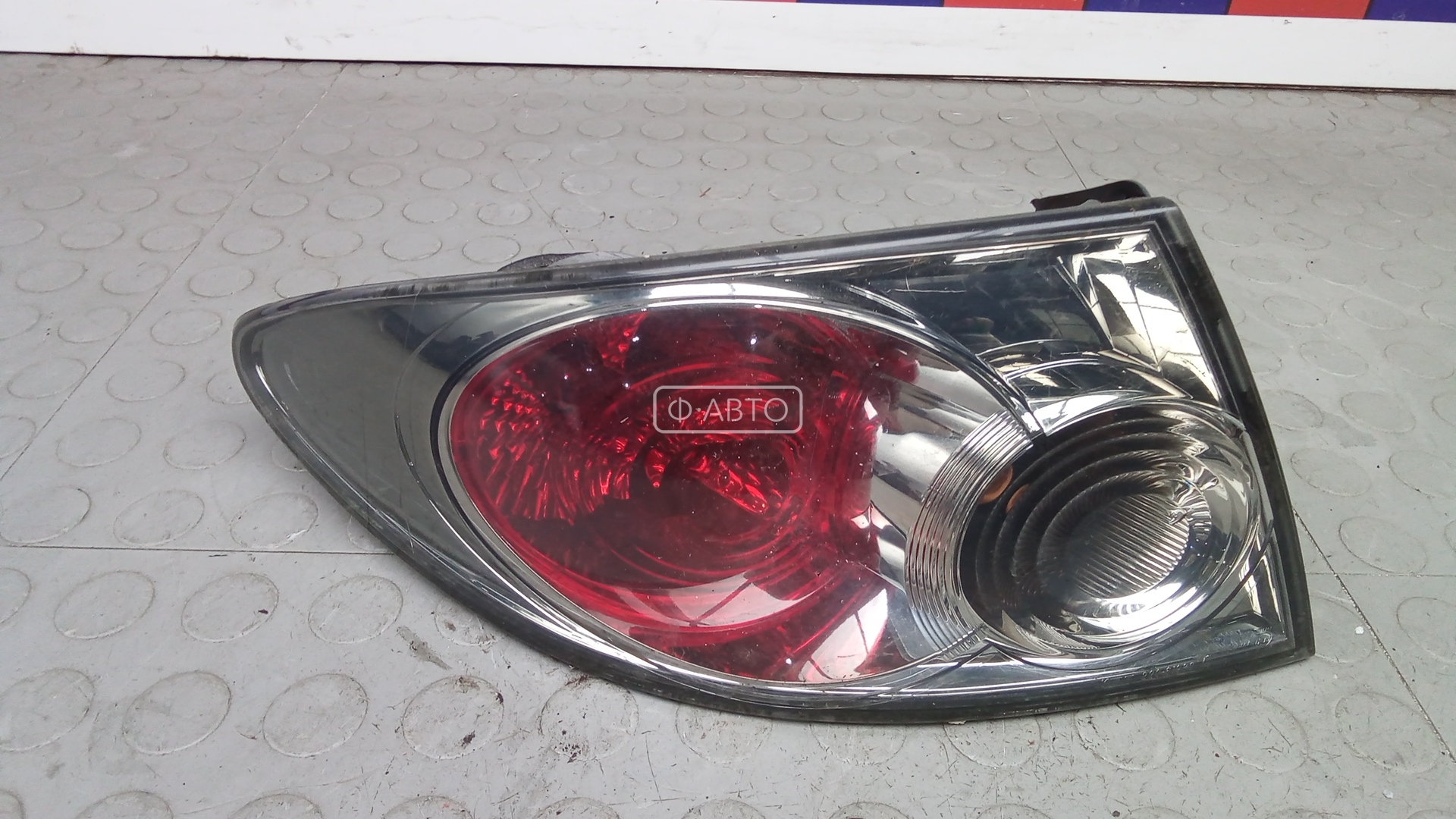 Фонарь задний левый MAZDA 6 1