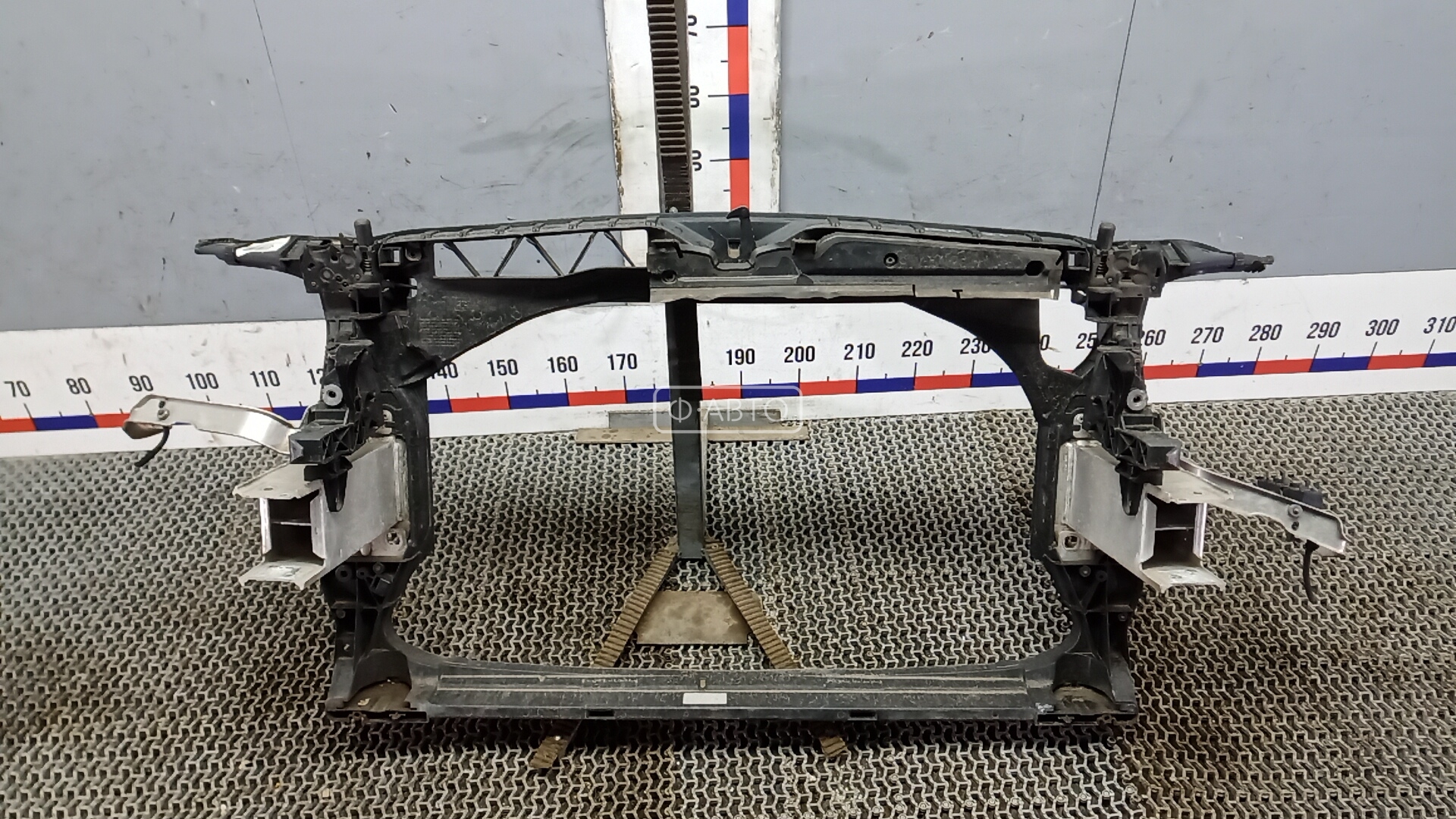 Передняя панель крепления облицовки (телевизор) AUDI A6 C7