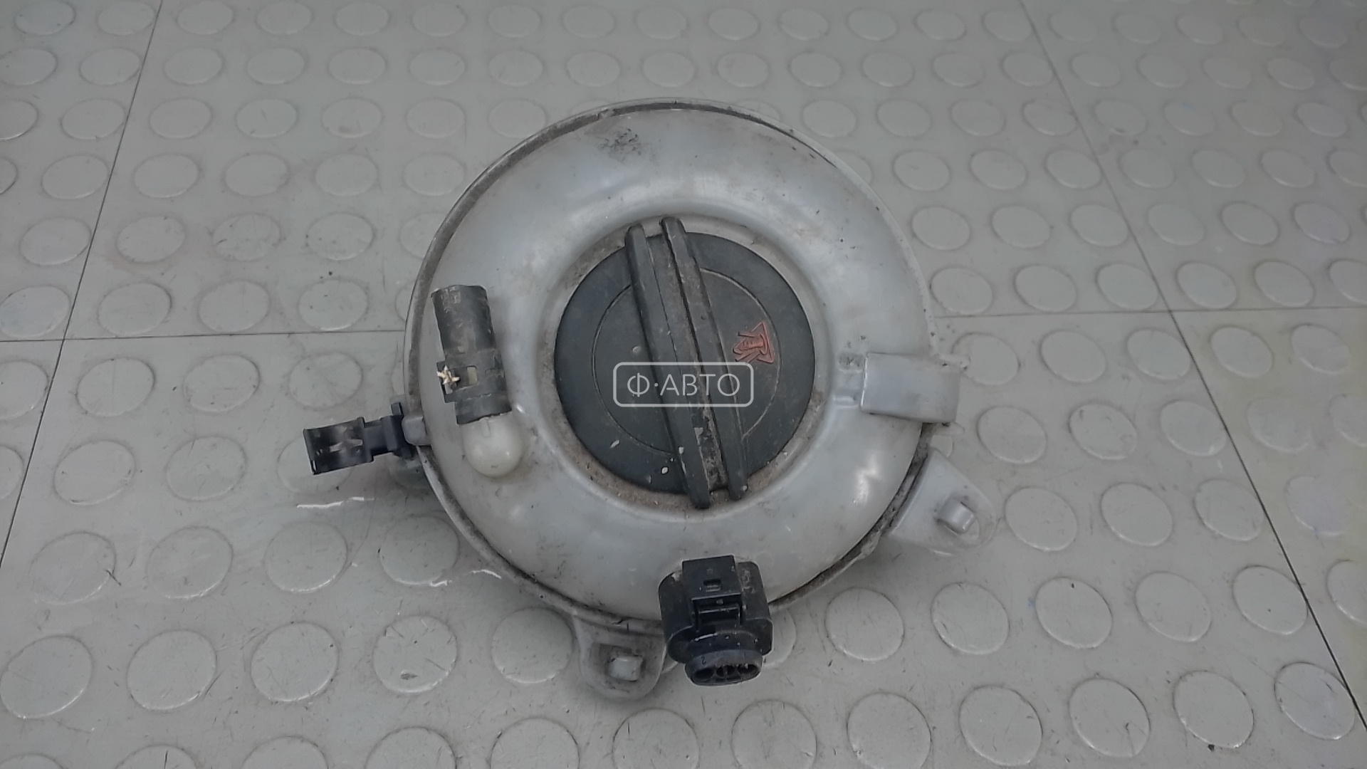 Бачок расширительный