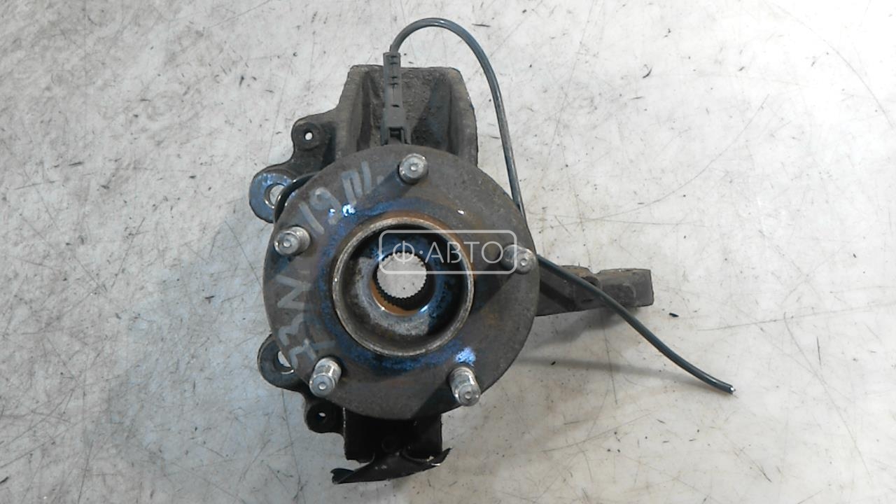 Ступица передняя левая