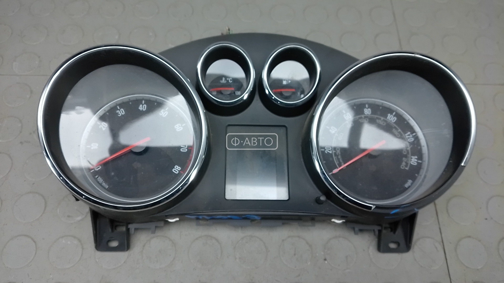 Щиток приборов