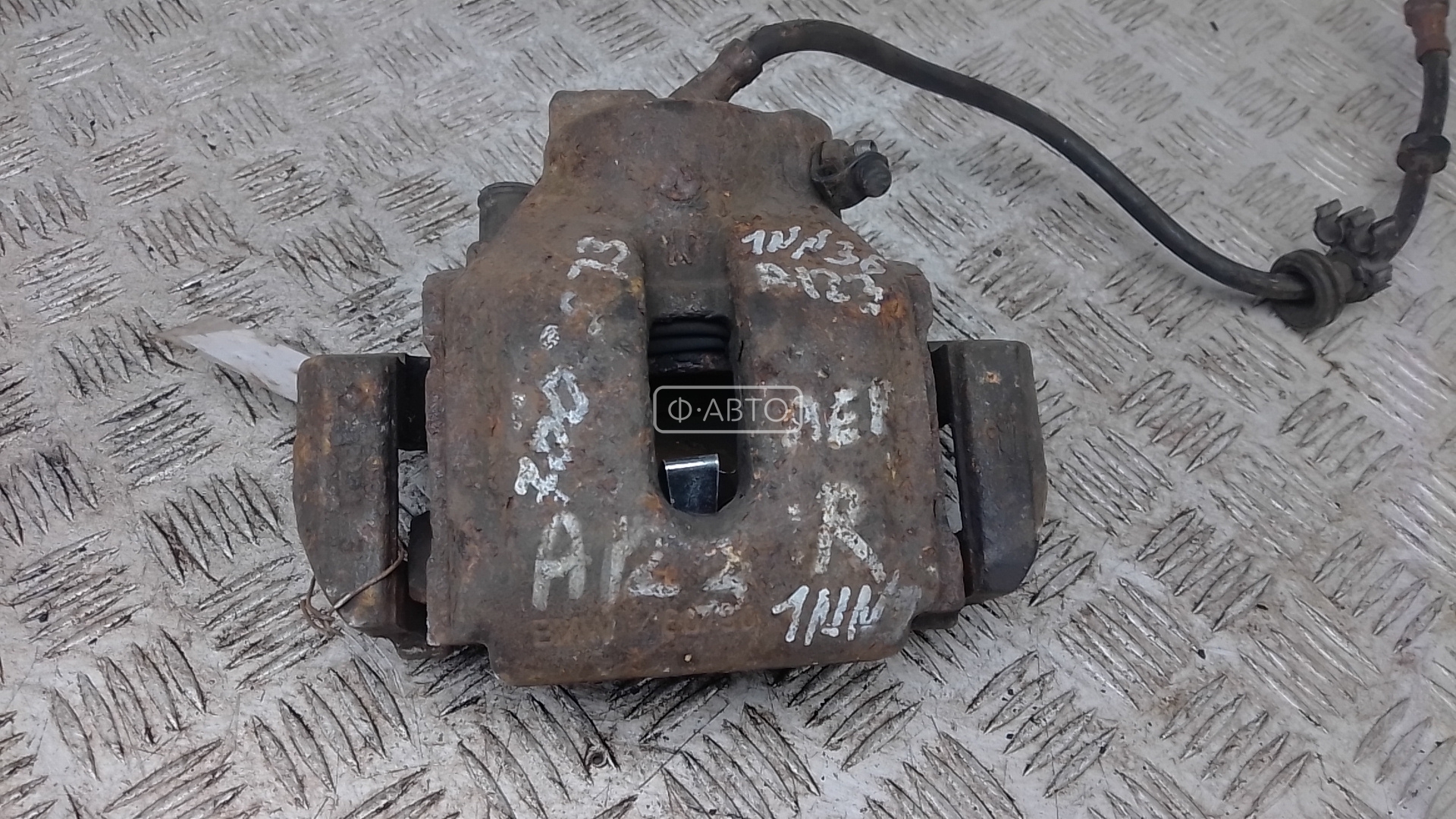 Суппорт тормозной передний правый LAND ROVER RANGE ROVER 3