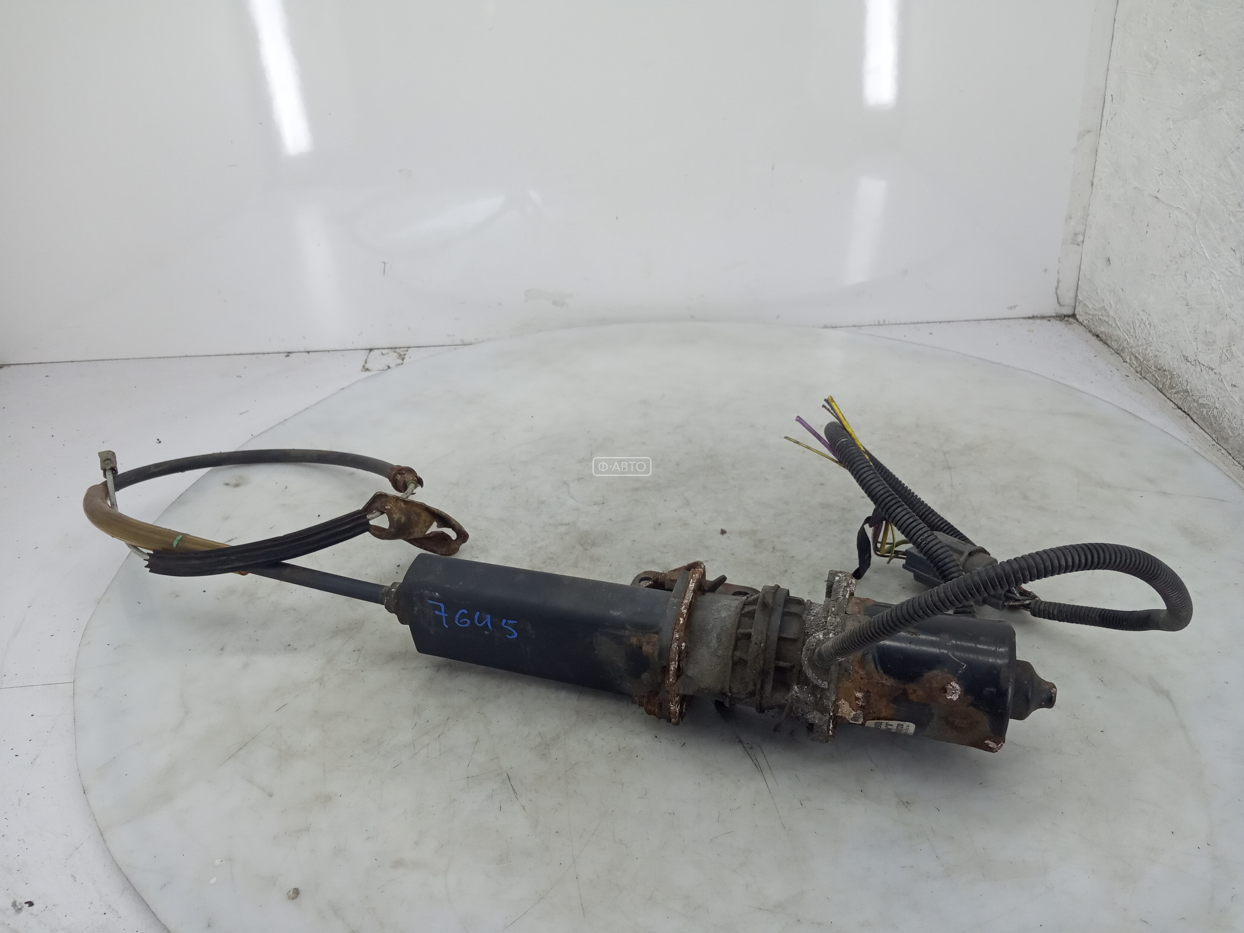 Стояночный тормоз электронный