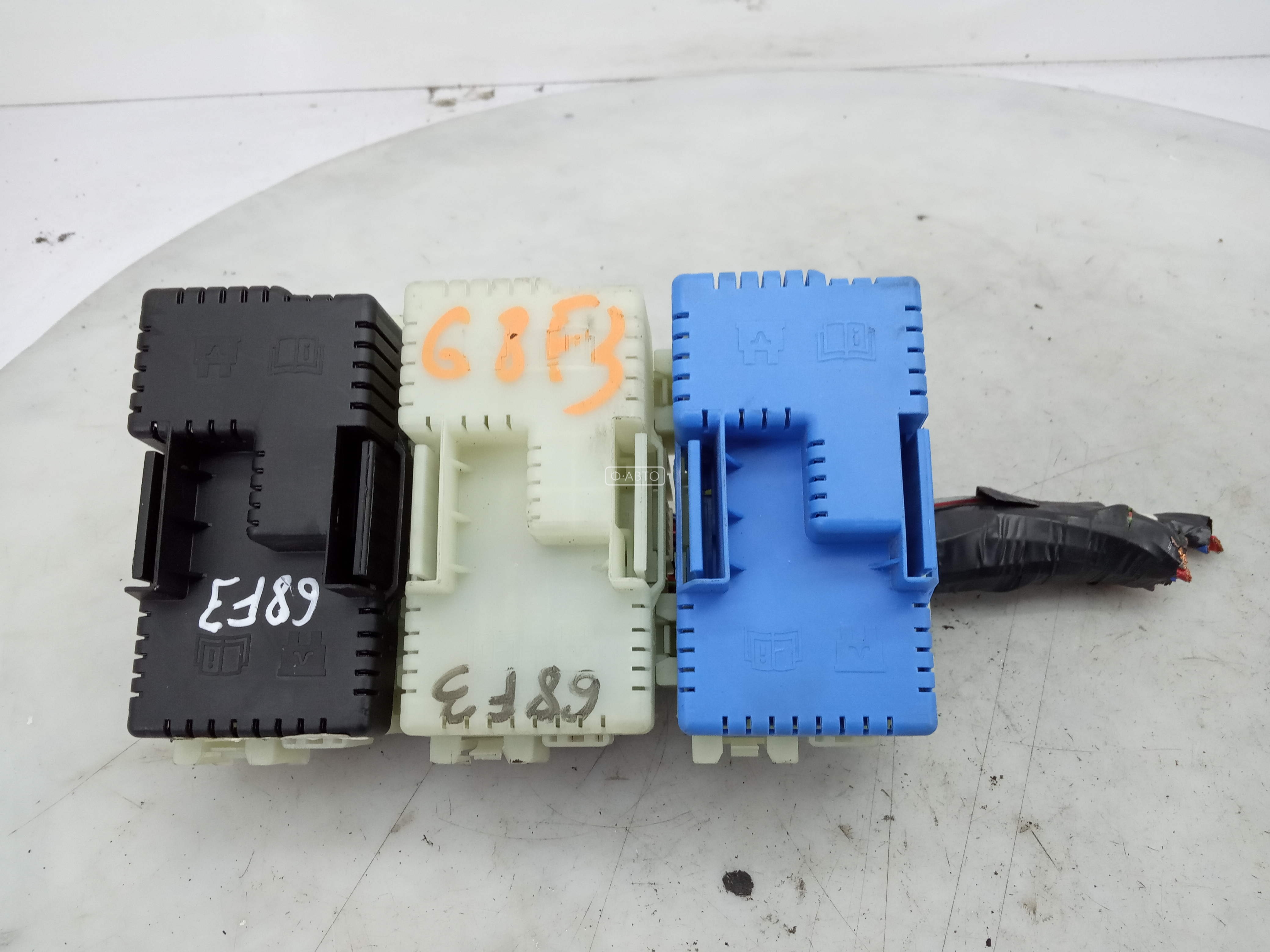 Блок предохранителей