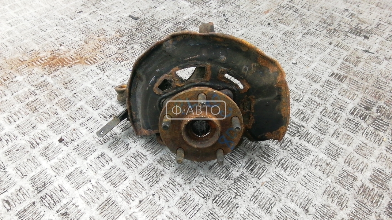 Ступица передняя левая