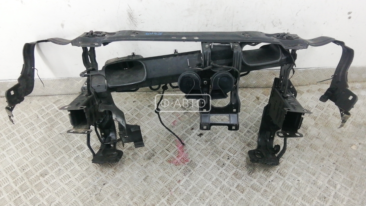 Передняя панель крепления облицовки (телевизор)