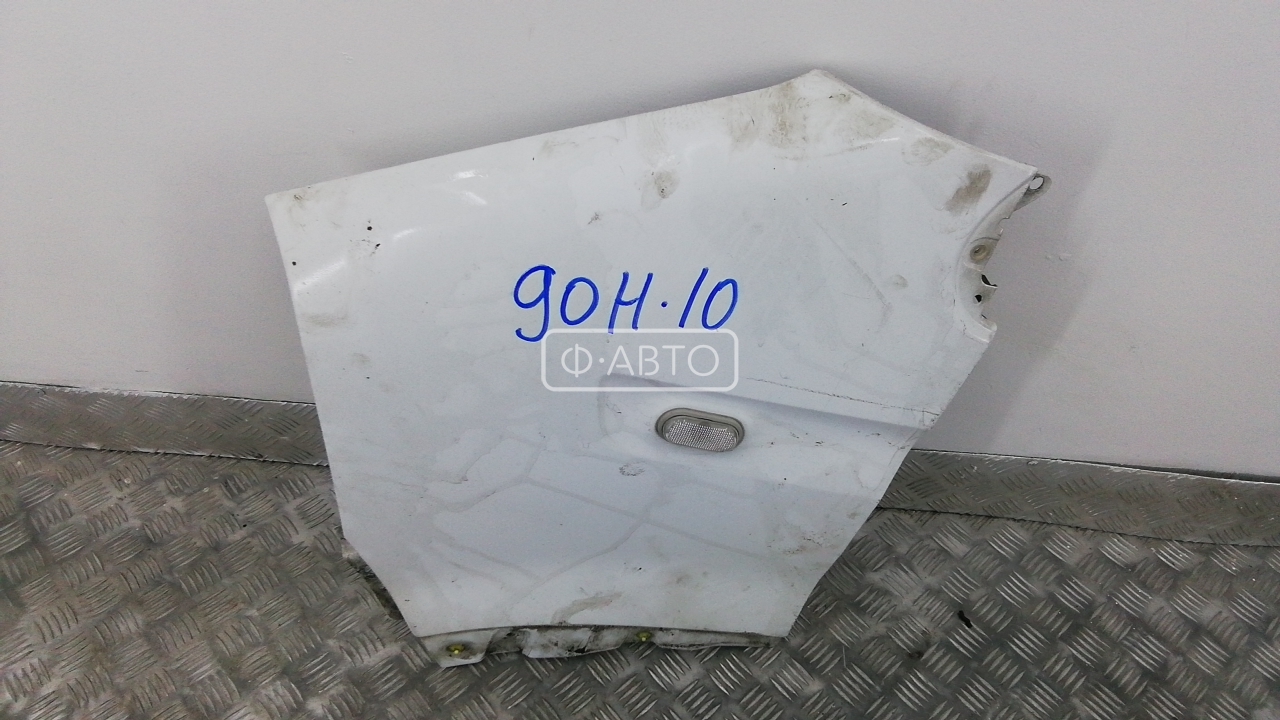 Крыло переднее левое